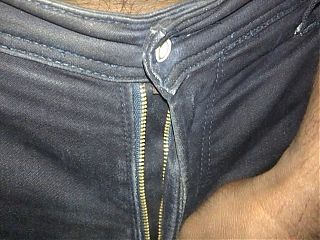 Solo Jerking Off Mastrubaction With Jeans 